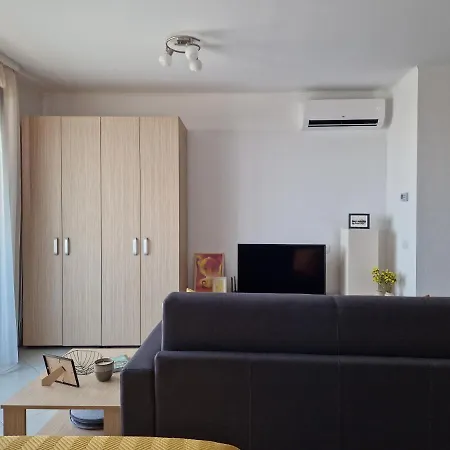 Central Skystudio Apartment